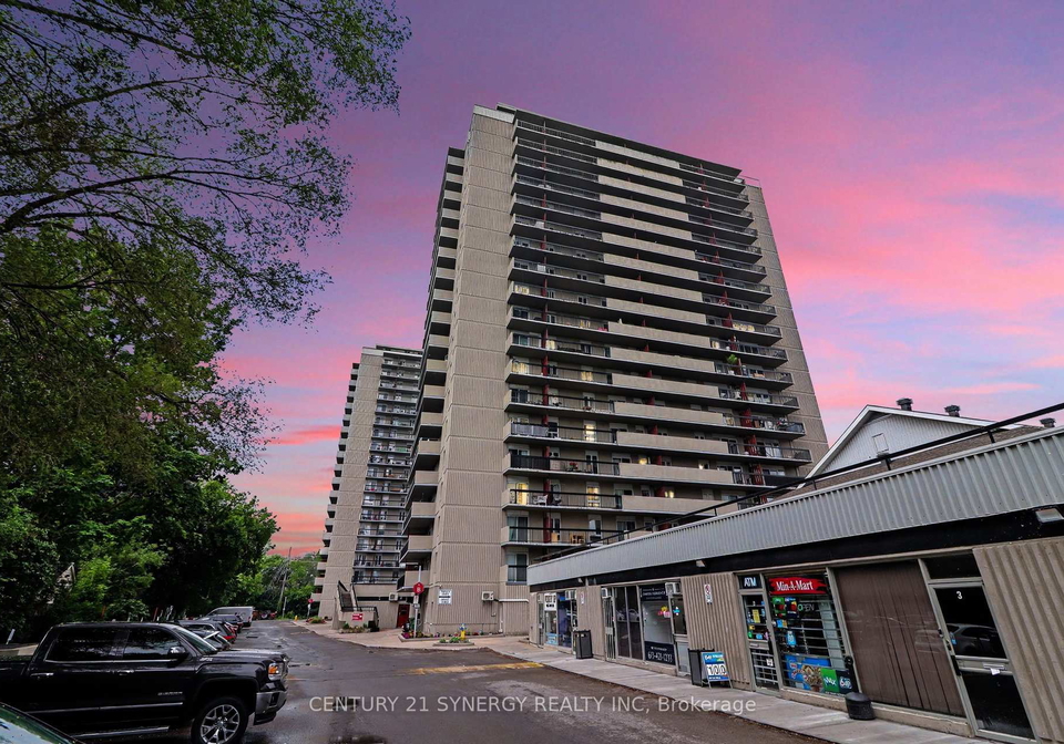158b-mcarthur-avenue-ottawa-ontario-x13434604