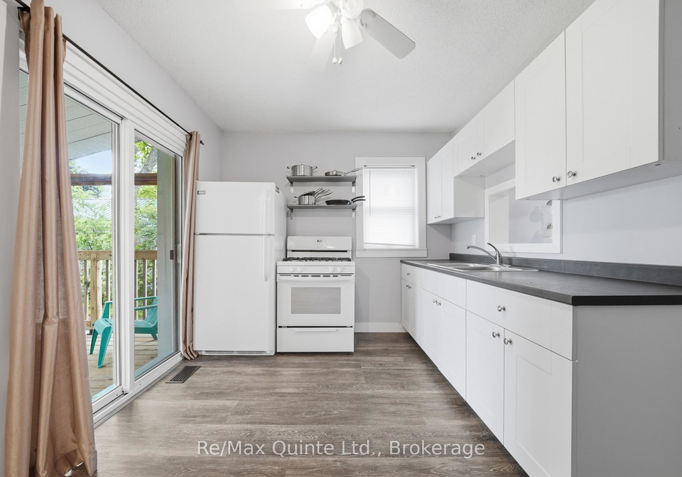 101-byron-street-quinte-west-ontario-x13434618
