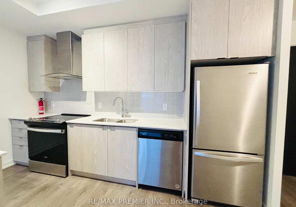 55-duke-street-kitchener-ontario-x13434624