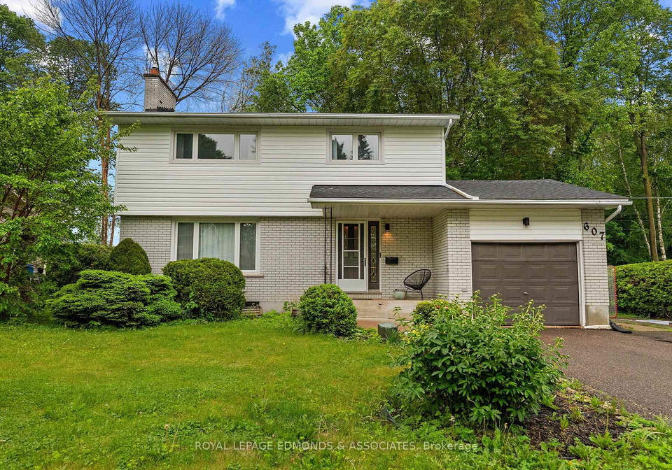 607-elizabeth-street-pembroke-ontario-x13434808