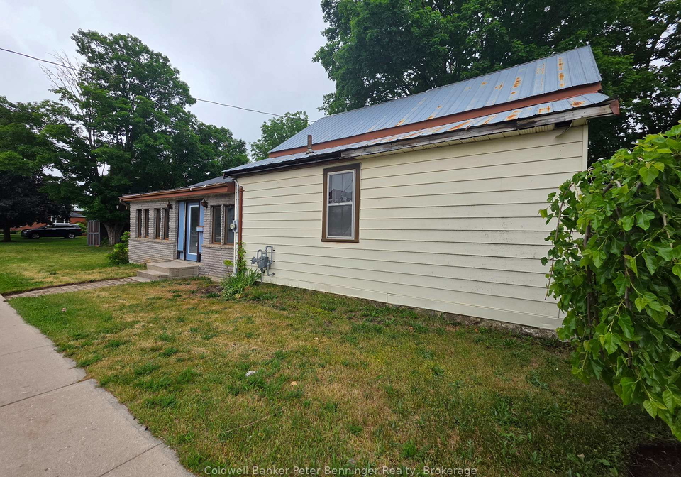 21-peter-street-s-brockton-ontario-x13434912