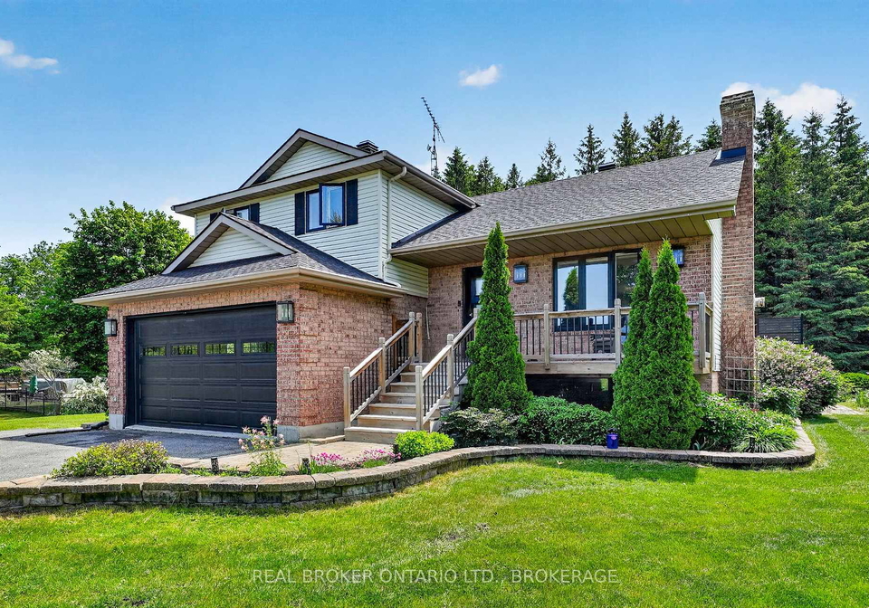 17034-county-road-36-south-stormont-ontario-x13435210