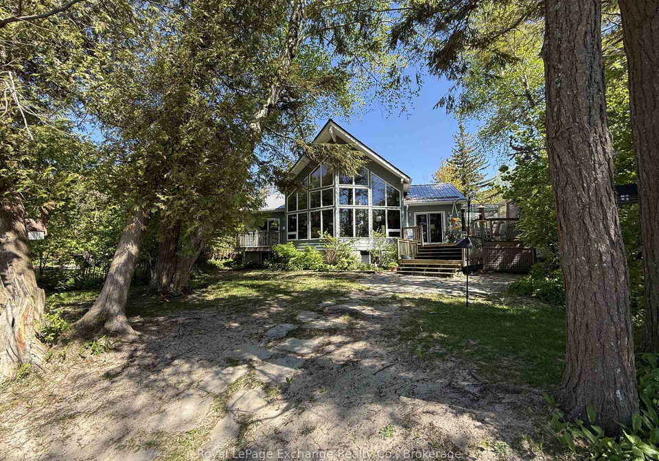 803-victoria-road-huron-kinloss-ontario-x13435246