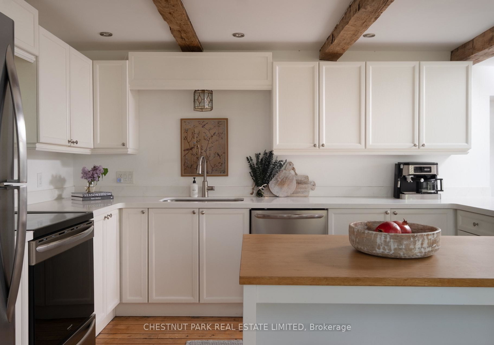 1334-kelly-road-prince-edward-county-ontario-x13435308