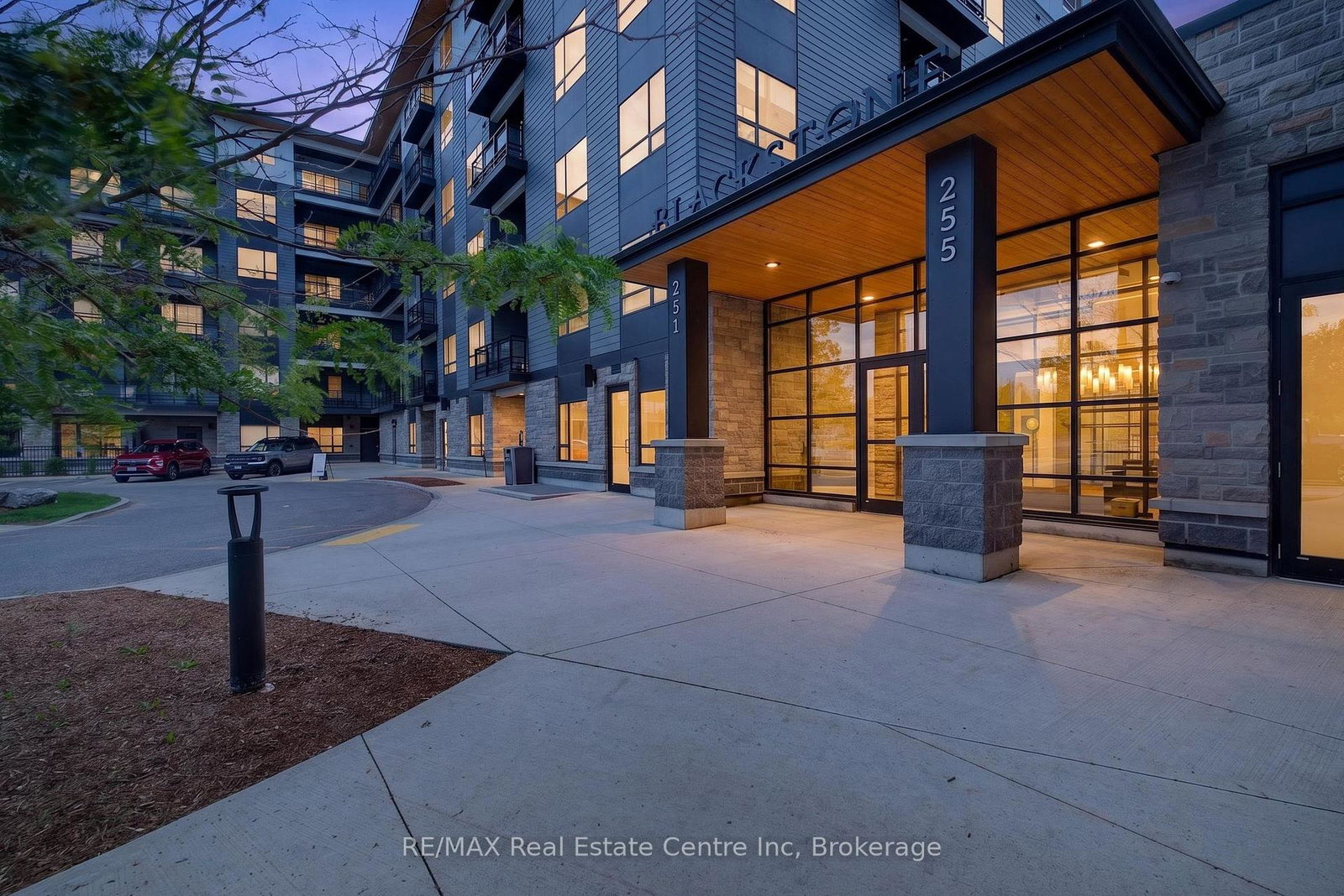 251-northfield-drive-waterloo-ontario-x13435330