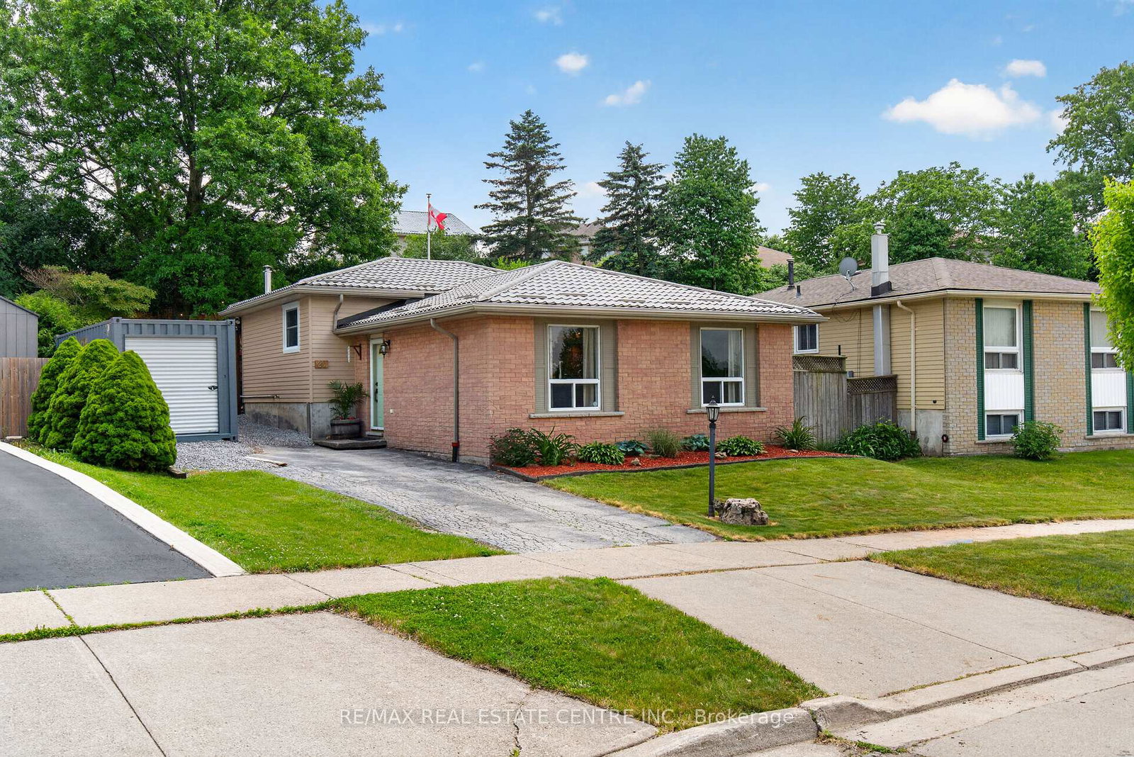 20-nordale-crescent-hamilton-ontario-x13435416