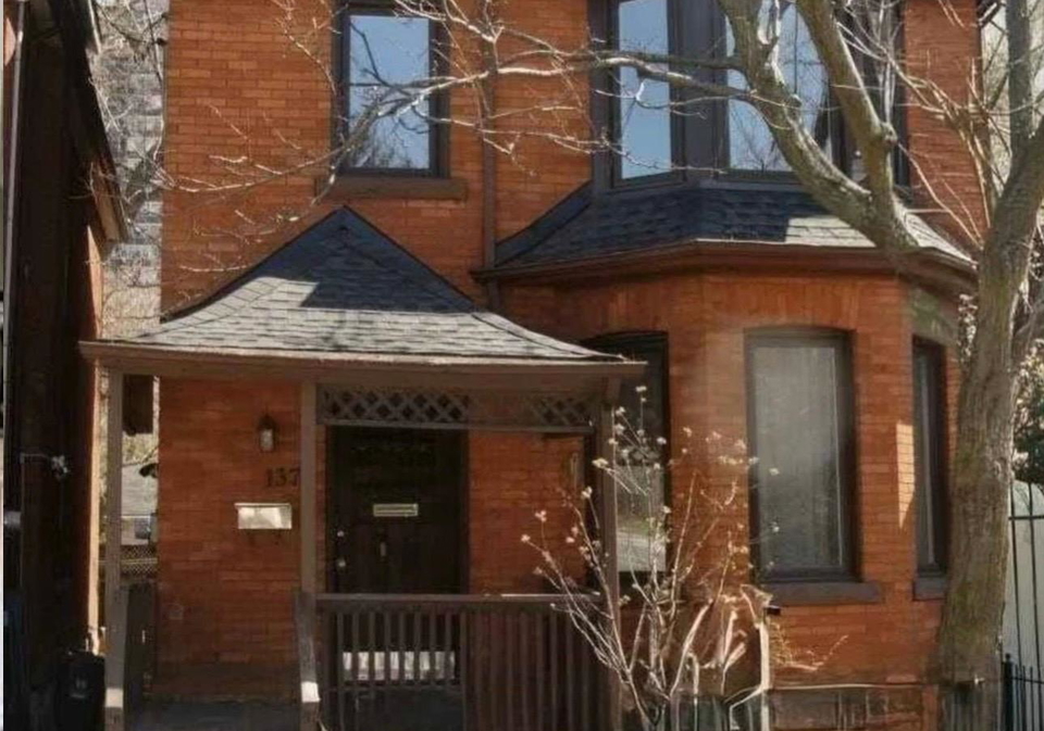 137-queen-street-s-hamilton-ontario-x13435454