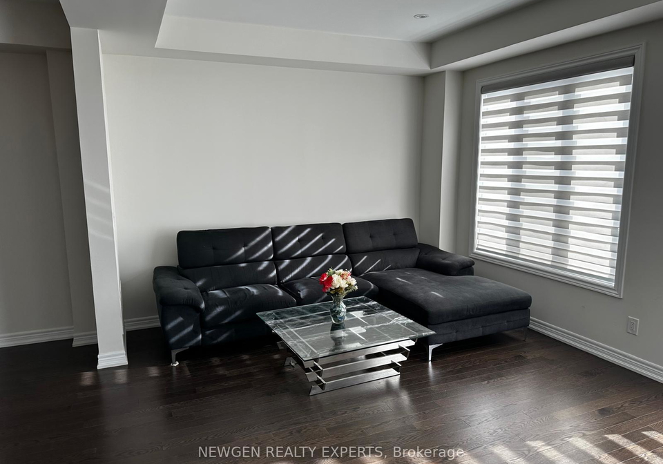 17-stonehill-avenue-kitchener-ontario-x13435488