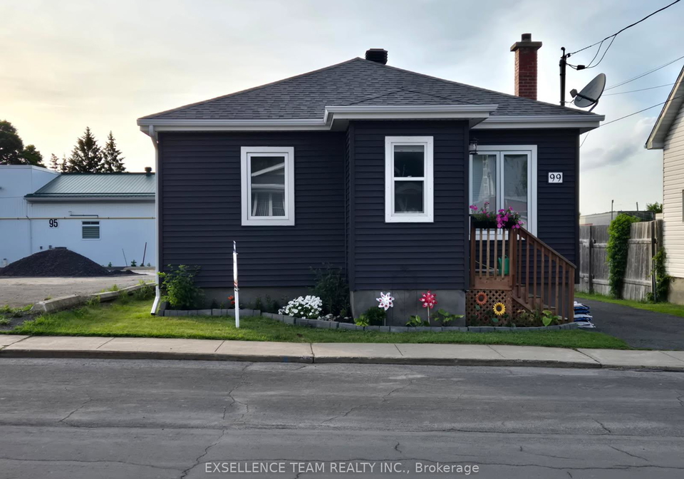 99-lochiel-street-e-north-glengarry-ontario-x13435608