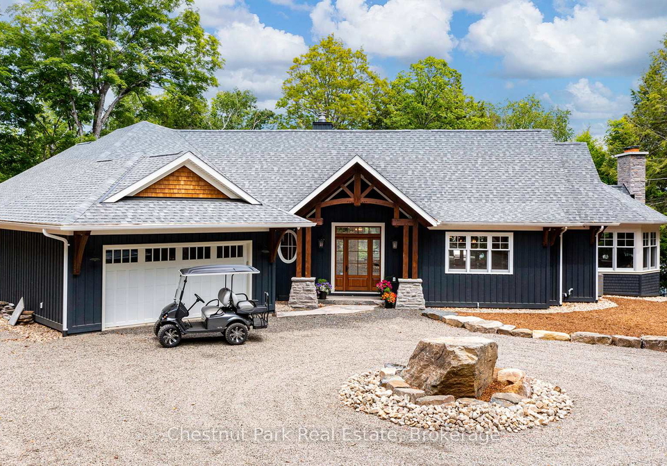 30-bigwin-island-lake-of-bays-ontario-x13435660