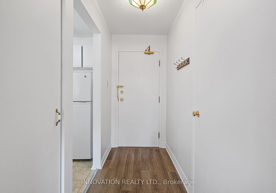 270-lorry-greenberg-drive-ottawa-ontario-x13435720