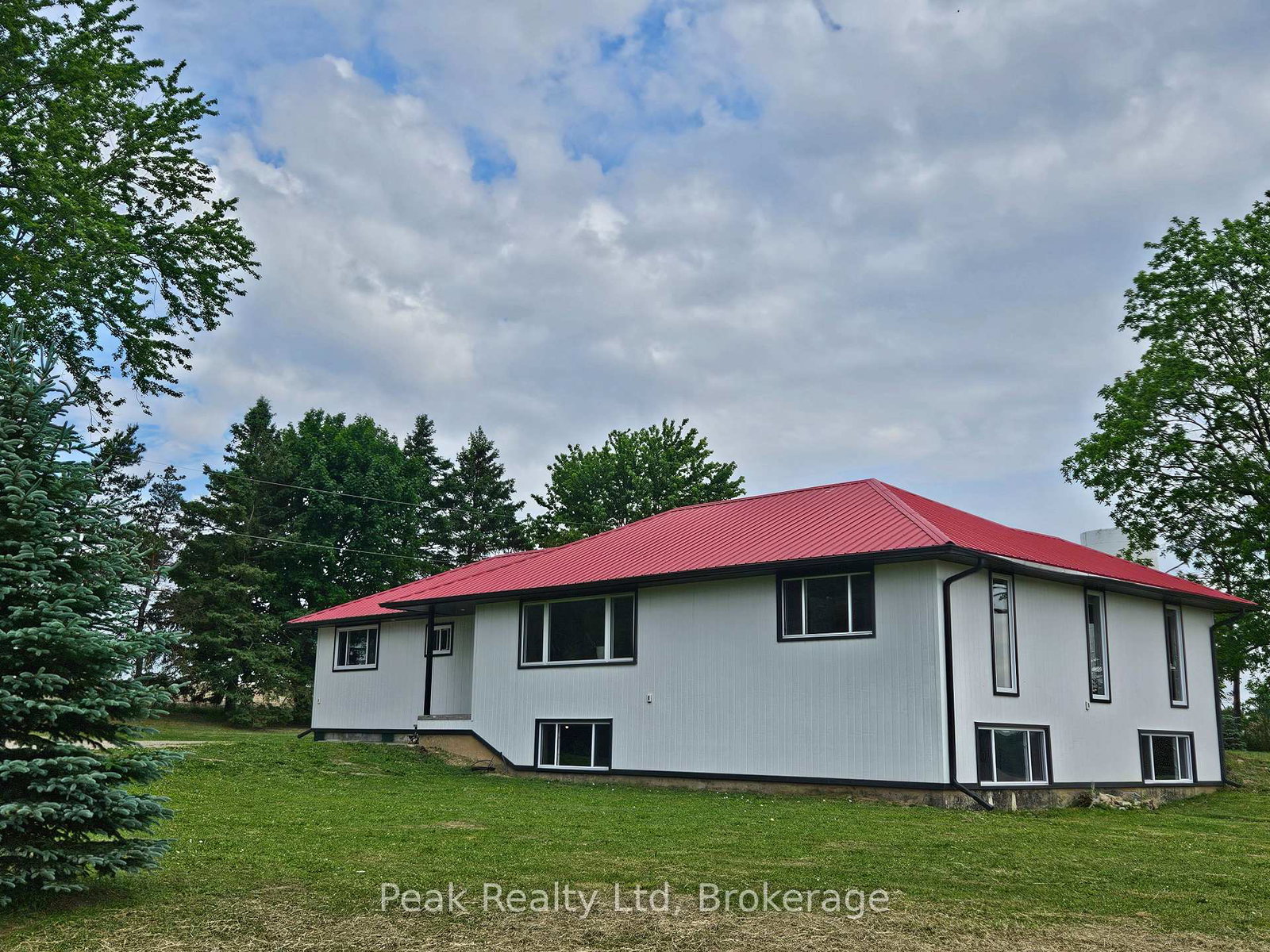 38934-belgrave-road-north-huron-ontario-x13435724