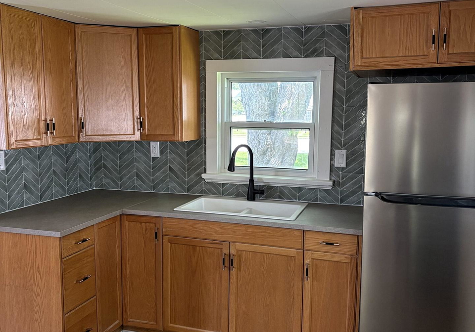 543-st-charles-street-lakeshore-ontario-x13435728