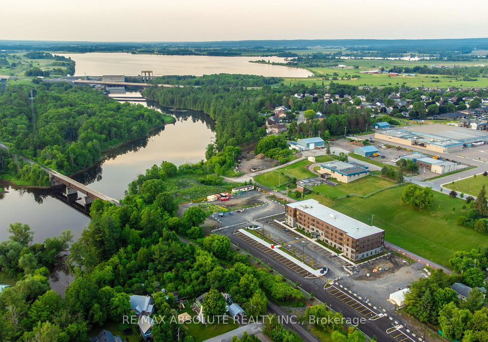 12b-thomas-street-s-arnprior-ontario-x13435792