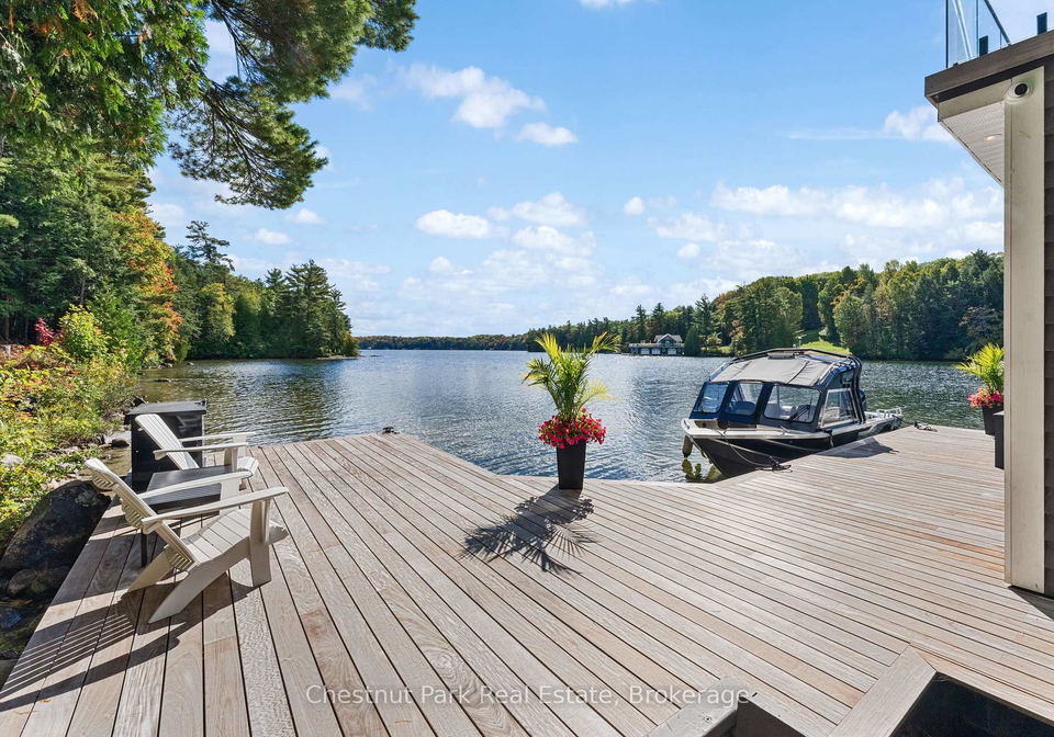 22-playfair-island-seguin-ontario-x13435840