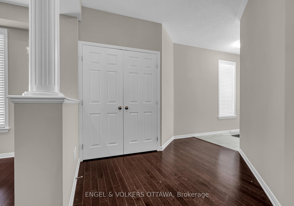 40-tapadero-avenue-kanata-ontario-x13435896