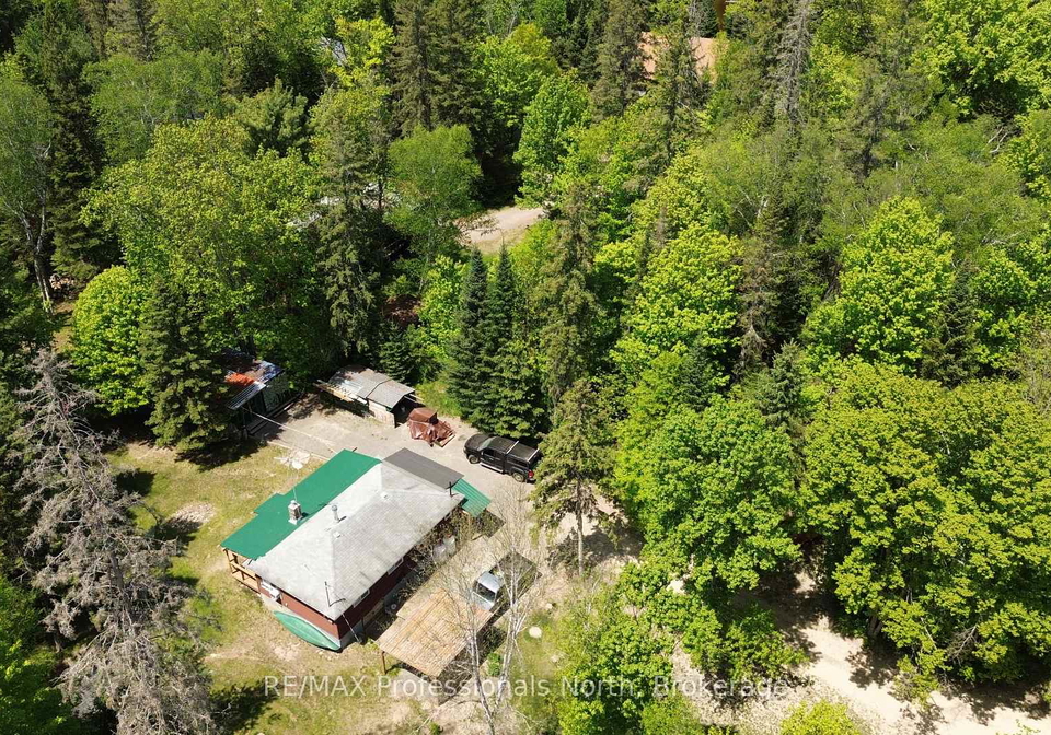 38-robert-road-w-huntsville-ontario-x13435978