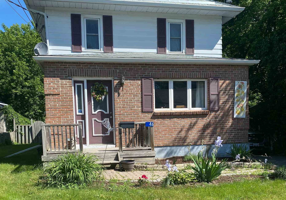 46-victoria-street-quinte-west-ontario-x13436034