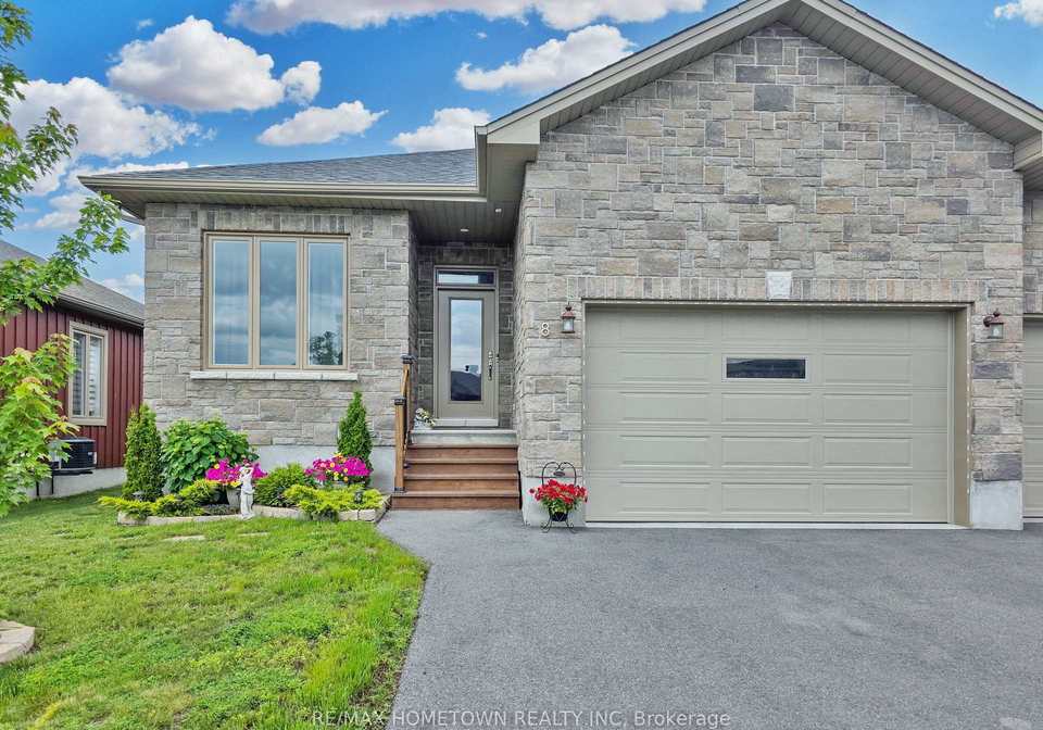 8-billings-avenue-w-south-dundas-ontario-x13436094