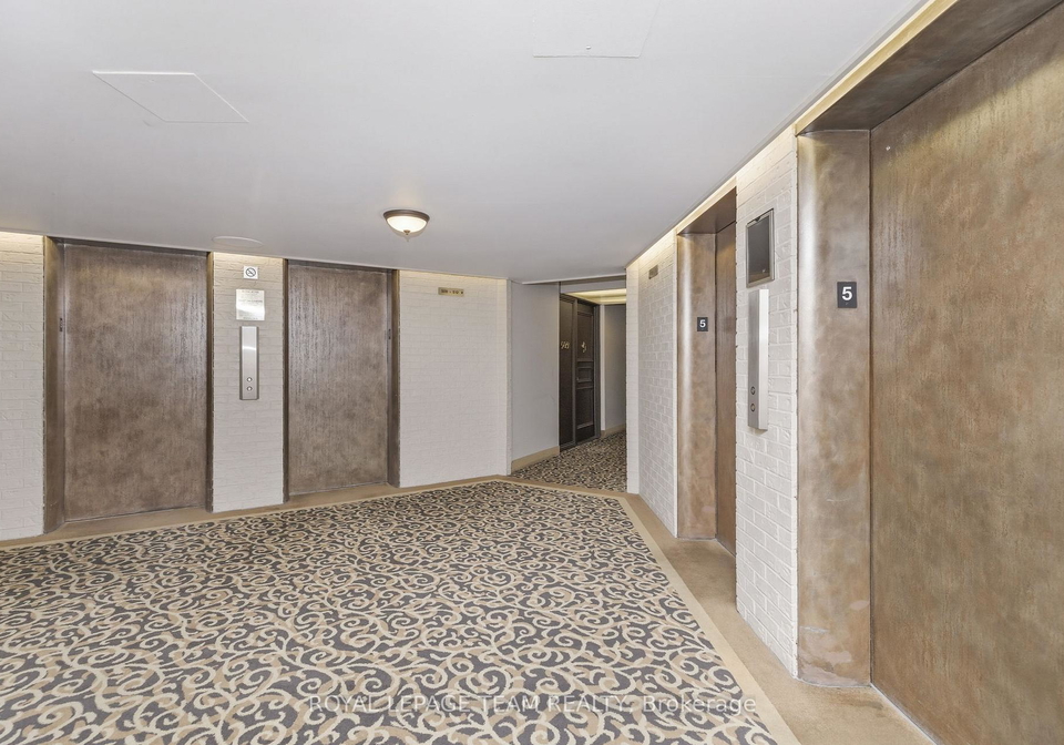 1081-ambleside-drive-ottawa-ontario-x13436136
