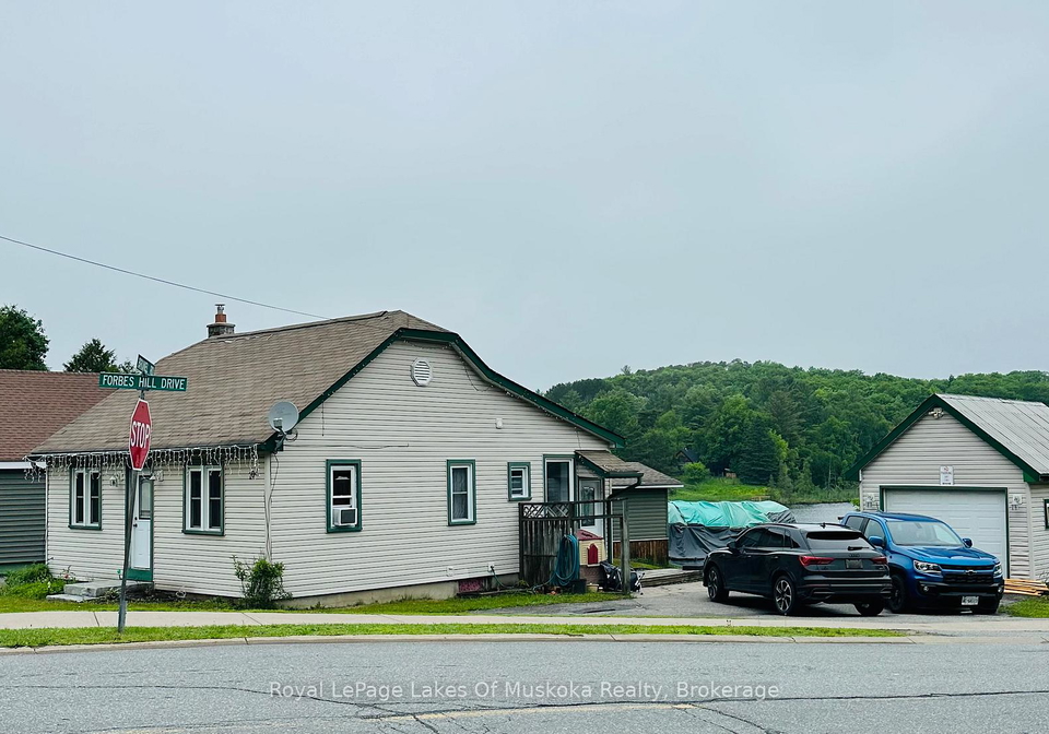 104-brunel-road-huntsville-ontario-x13436140
