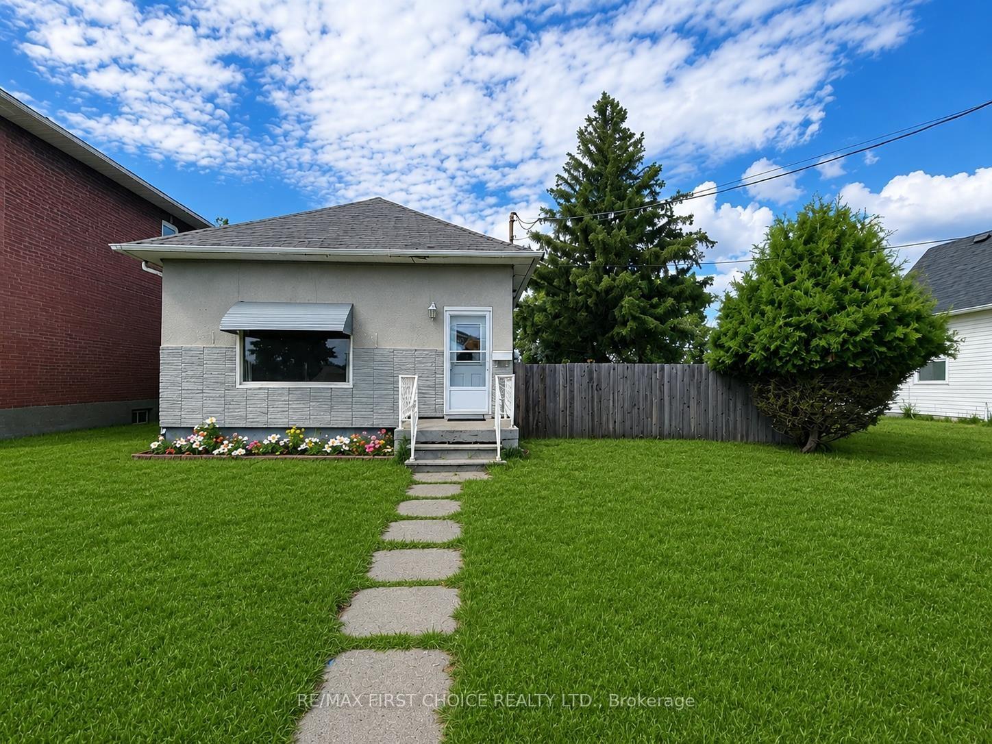 240-third-street-w-fort-frances-ontario-x13436230