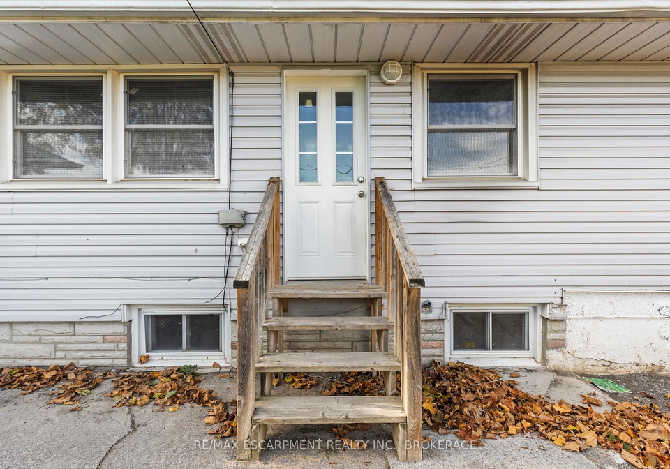 14-westmount-avenue-thorold-ontario-x13436246