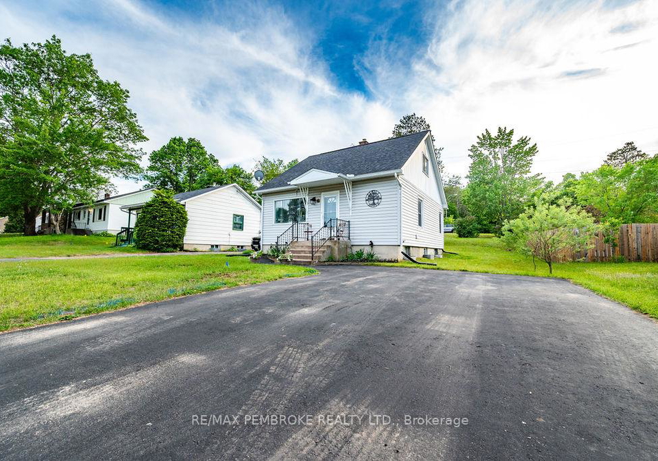 14-summit-street-deep-river-ontario-x13436428