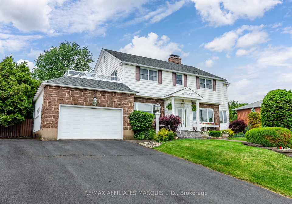 1702-montreal-road-cornwall-ontario-x13436500