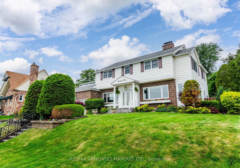 1702-montreal-road-cornwall-ontario-x13436500