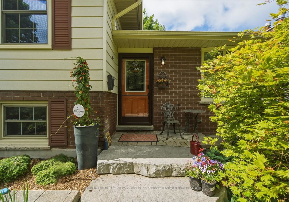 35-key-hill-road-london-north-ontario-x13436696