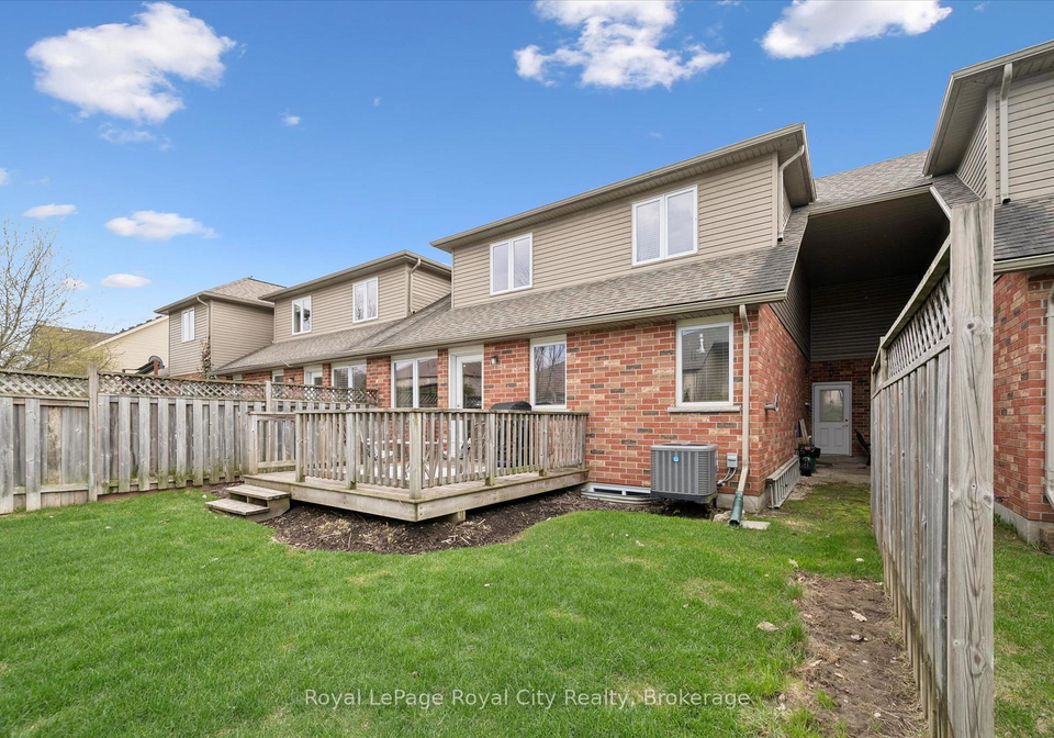 105-spencer-street-centre-wellington-ontario-x13436762