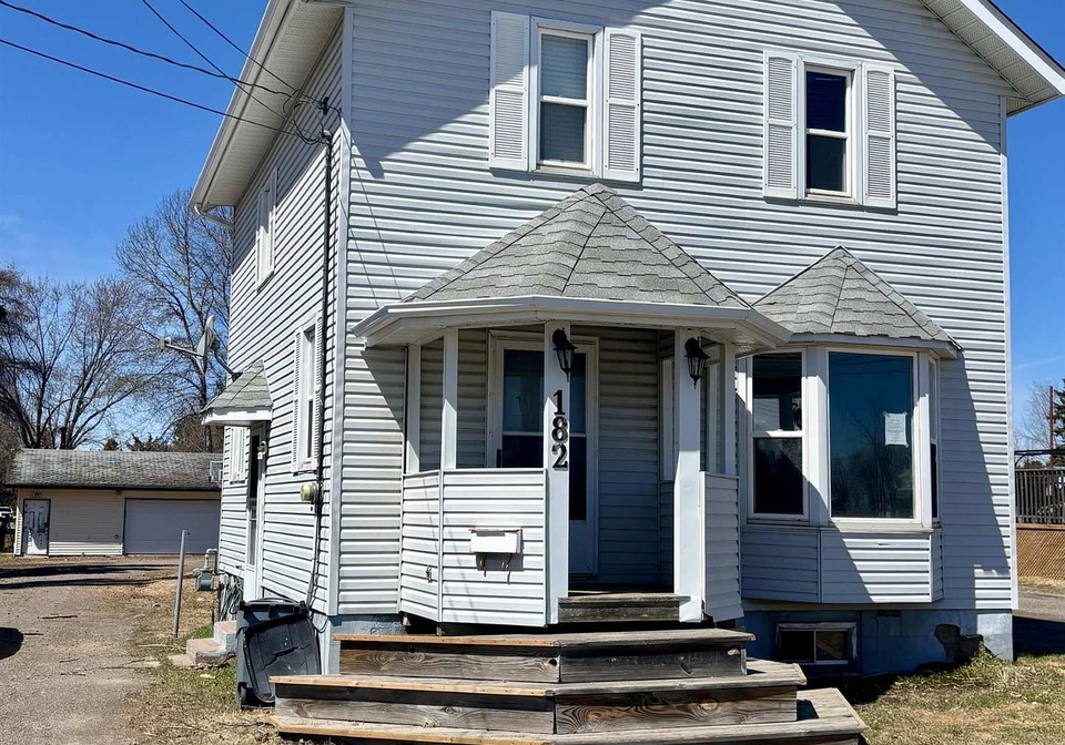 182-high-street-n-thunder-bay-ontario-x13436822