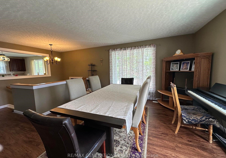 8-terrace-court-terrace-bay-ontario-x13436824