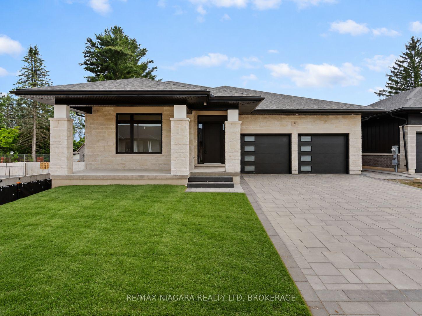 21-accursi-crescent-pelham-ontario-x13436966