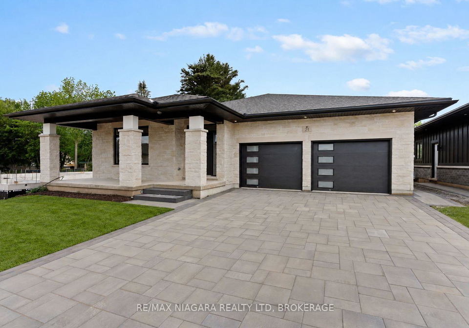 21-accursi-crescent-pelham-ontario-x13436966