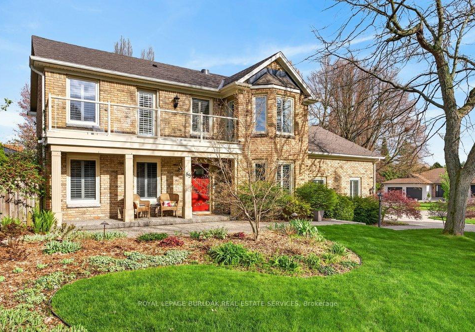 89-stonegate-drive-hamilton-ontario-x13437000