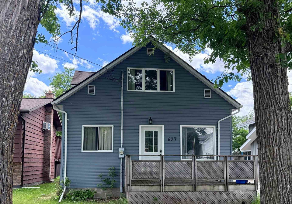 627-first-street-e-fort-frances-ontario-x13437024