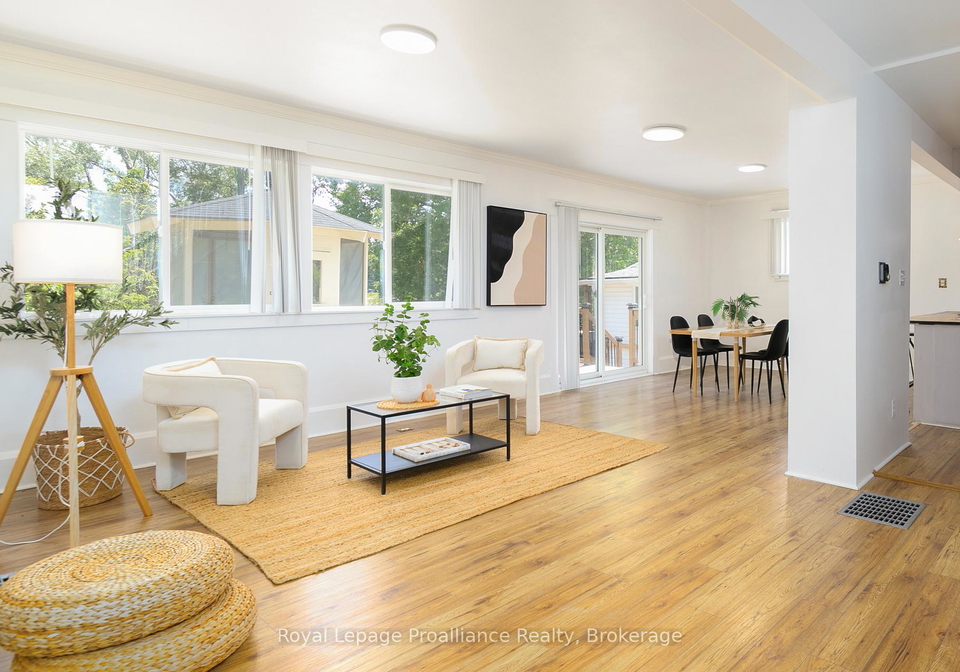 83-moira-street-e-belleville-ontario-x13437040