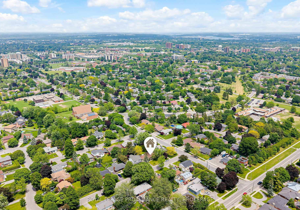 5-watts-crescent-kingston-ontario-x13437054