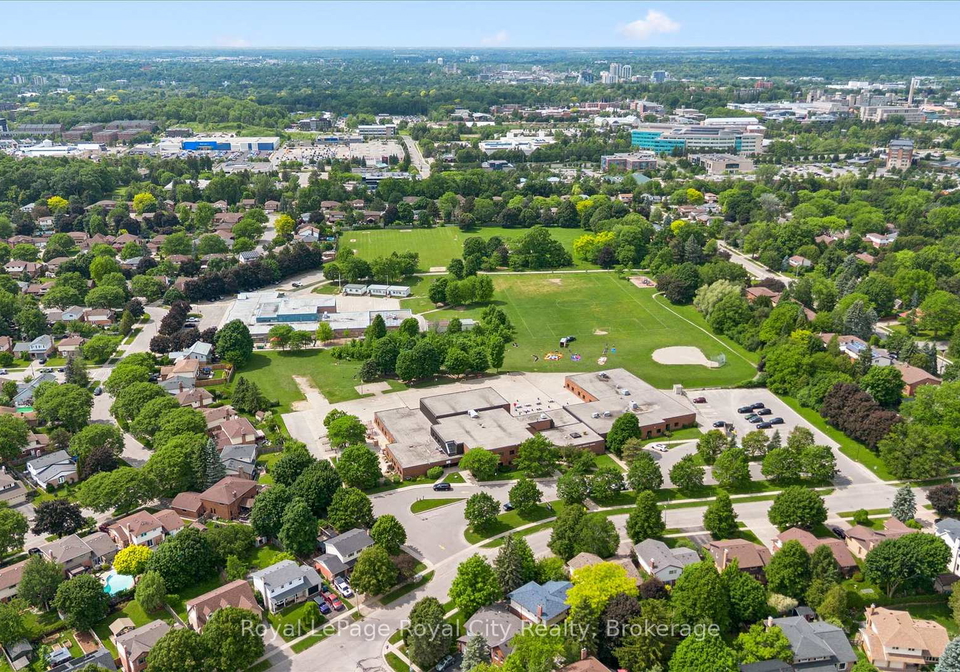 18-mcelderry-road-guelph-ontario-x13437256
