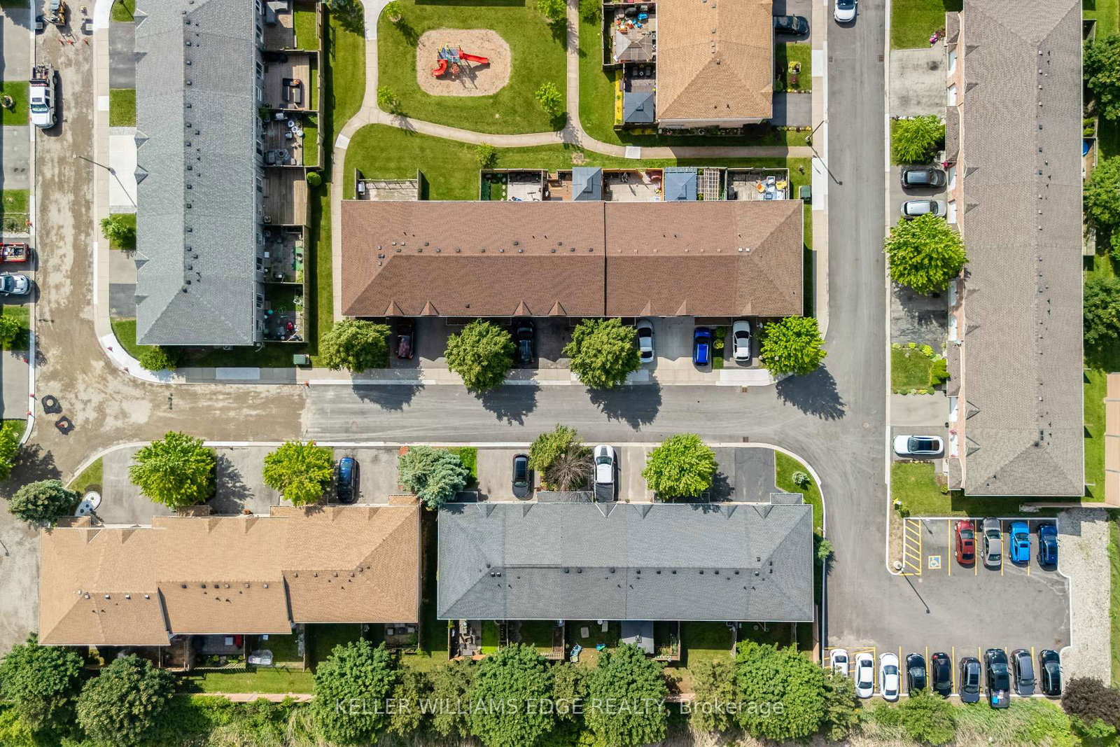 39-pinewoods-drive-hamilton-ontario-x13437284