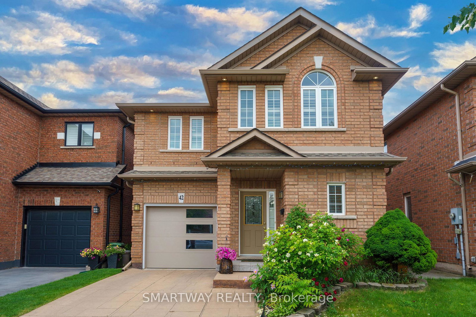 42-peachwood-crescent-hamilton-ontario-x13437312