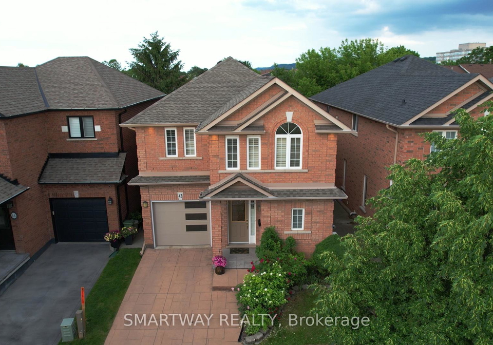42-peachwood-crescent-hamilton-ontario-x13437312