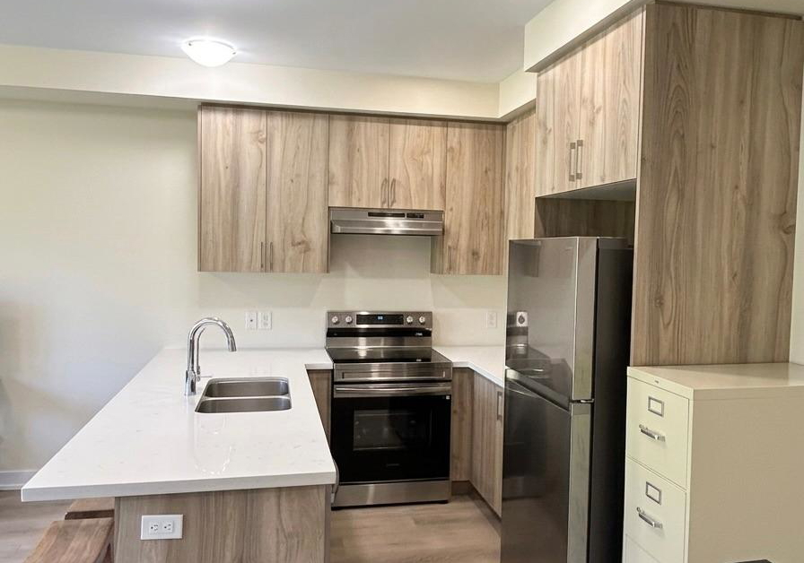 37-radium-common-cambridge-ontario-x13437376
