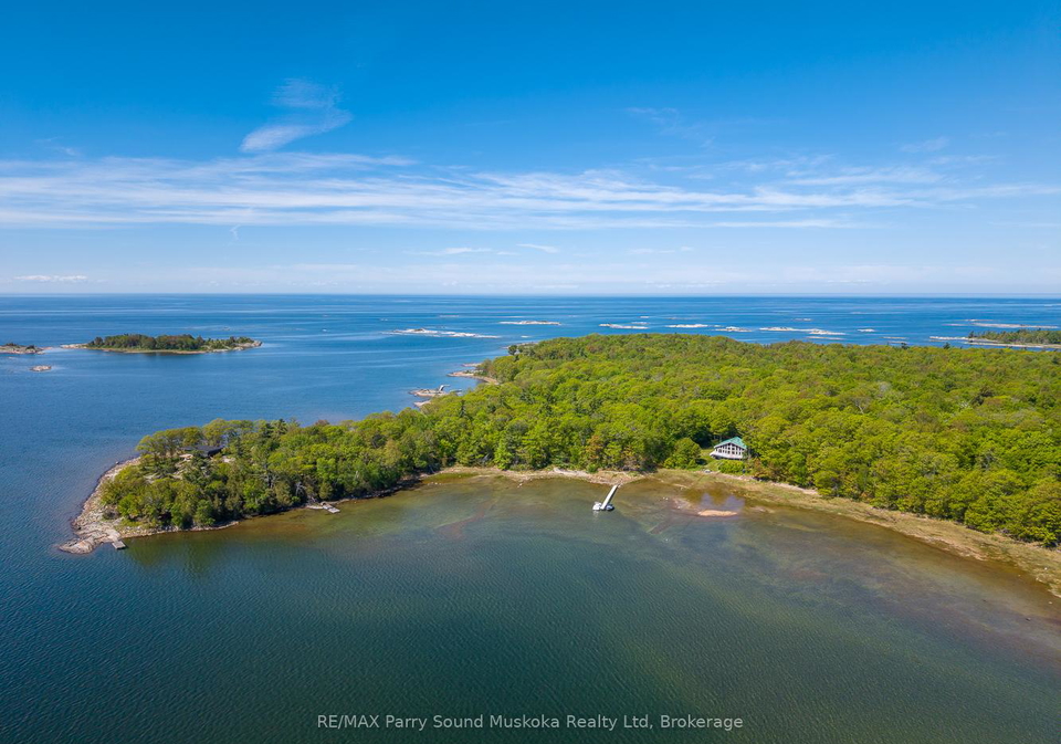 53-sandy-island-the-archipelago-ontario-x13437390
