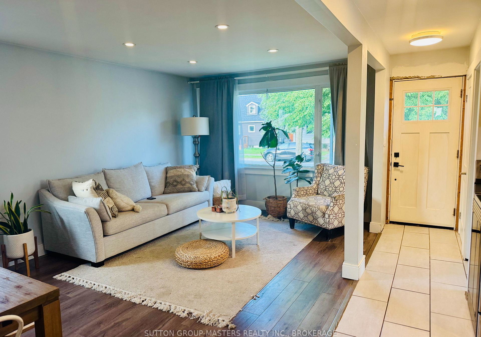 808-victoria-street-kingston-ontario-x13437476