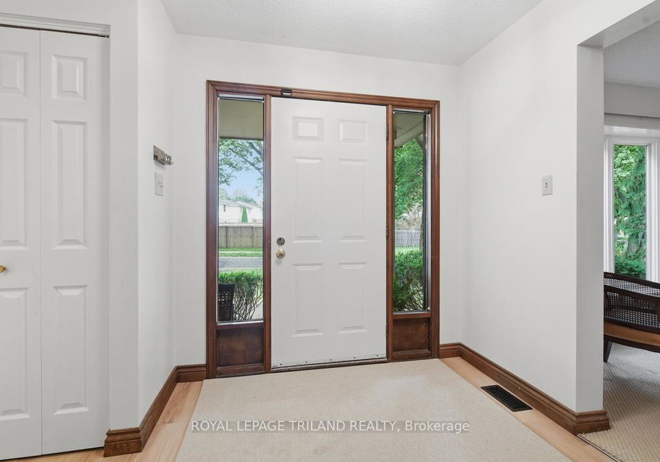 183-farmington-way-london-south-ontario-x13437484