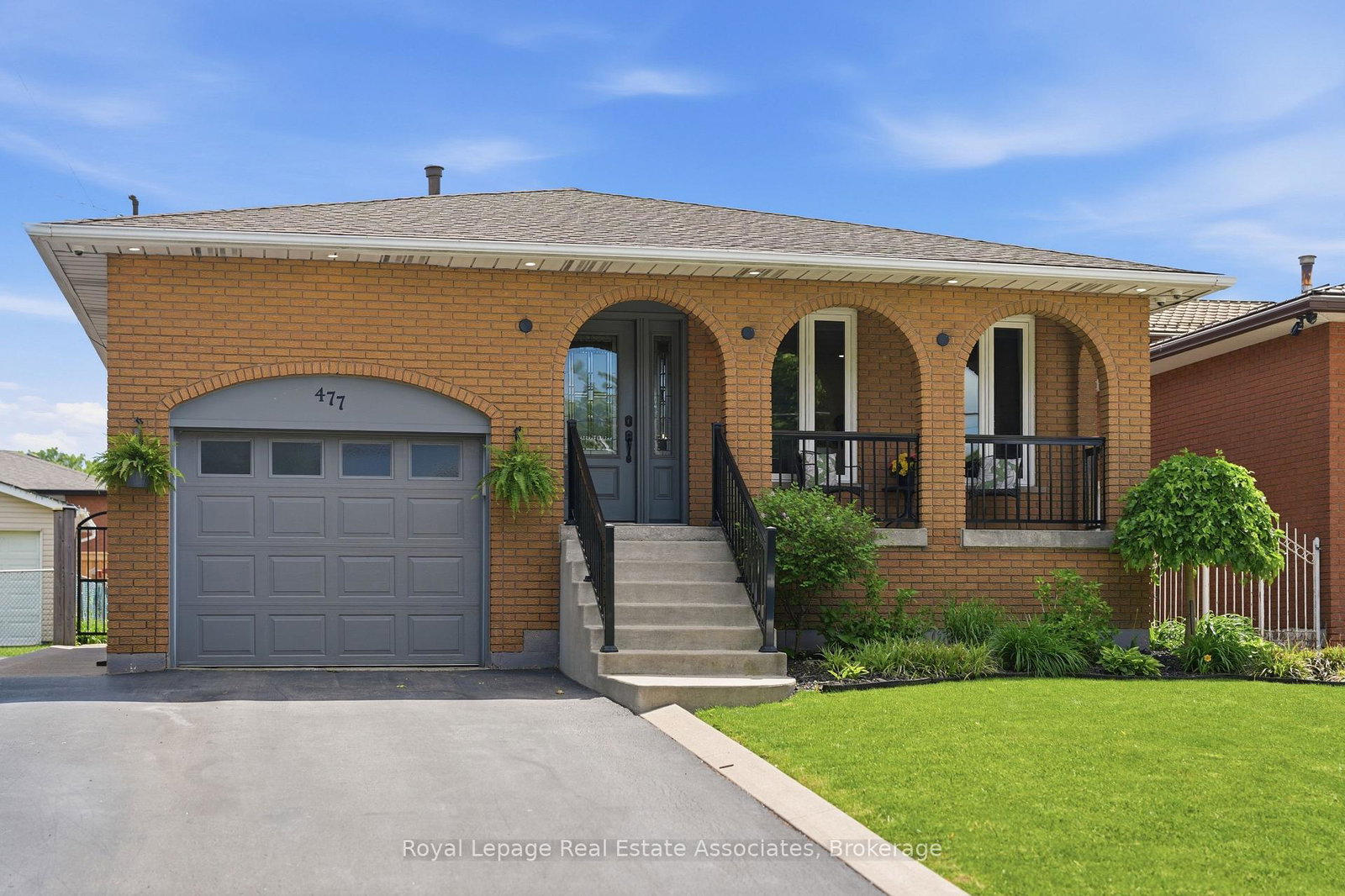 477-queen-victoria-drive-hamilton-ontario-x13437710