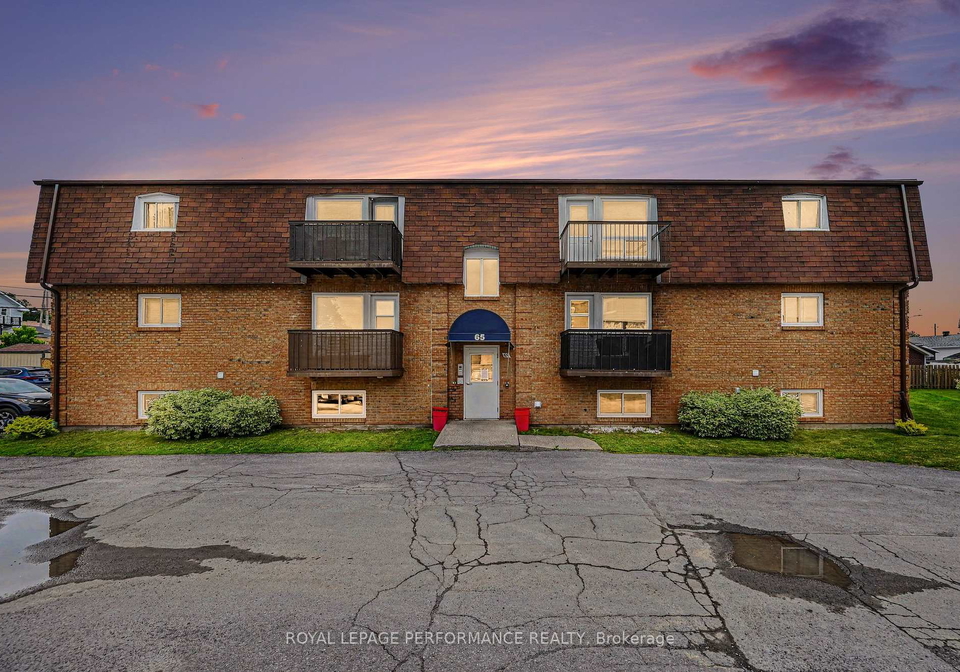 65-race-street-cornwall-ontario-x13437746